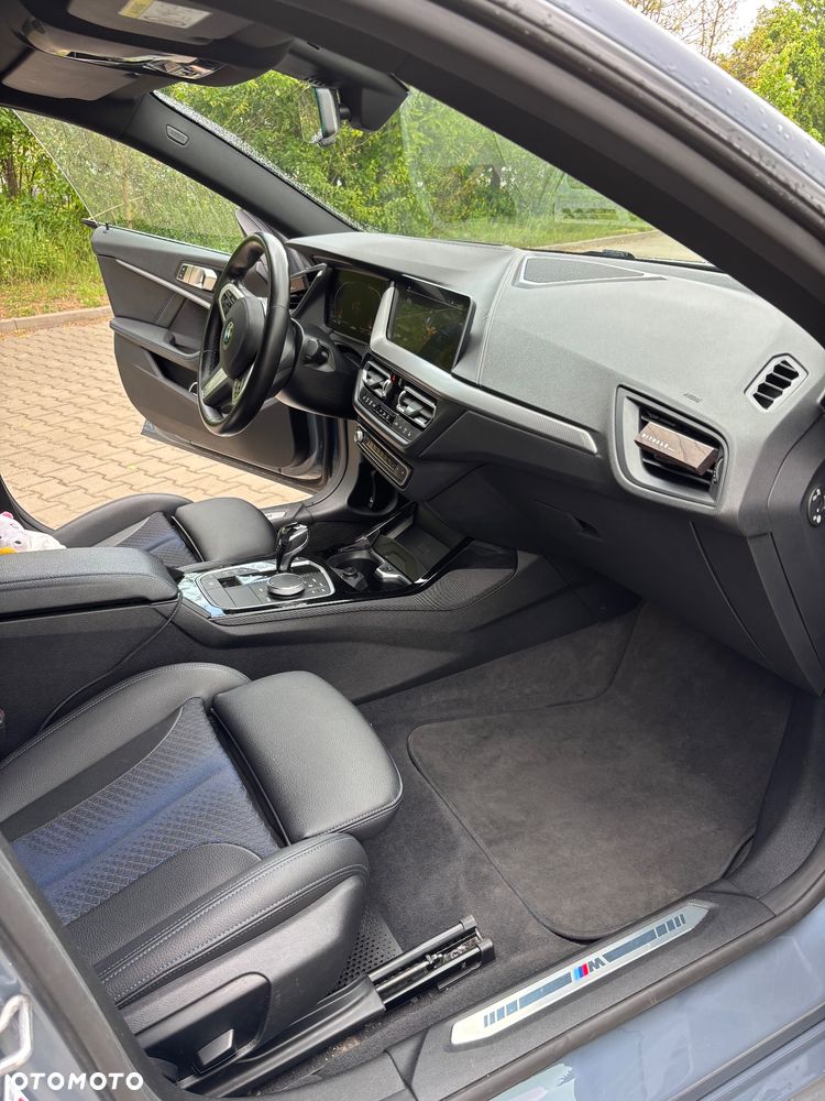 BMW Seria 2 218i M Sport - 17