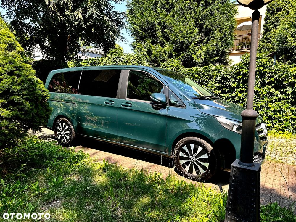 Mercedes-Benz Klasa V 300 d 4-Matic 9G-Tronic Exclusive (d³ugi) - 3