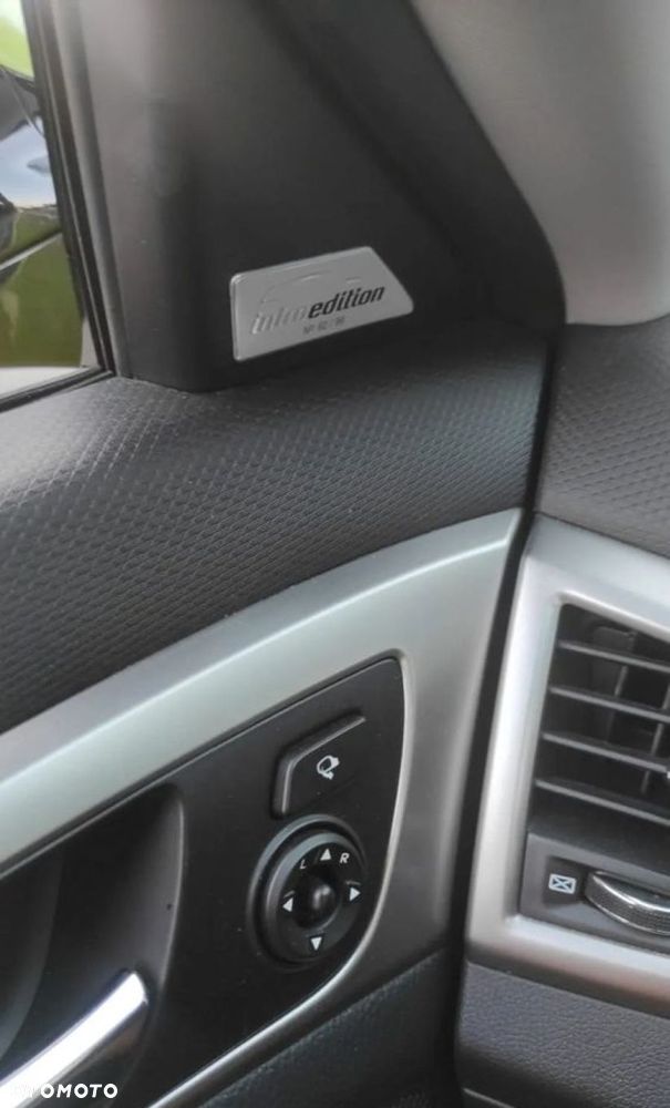 Hyundai Veloster 1.6 DCT Premium - 7