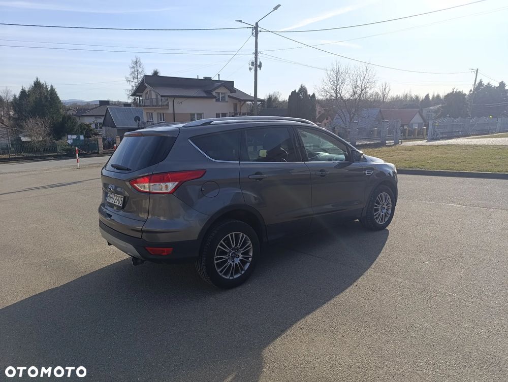 Ford Kuga 2.0 TDCi 2x4 Trend - 4