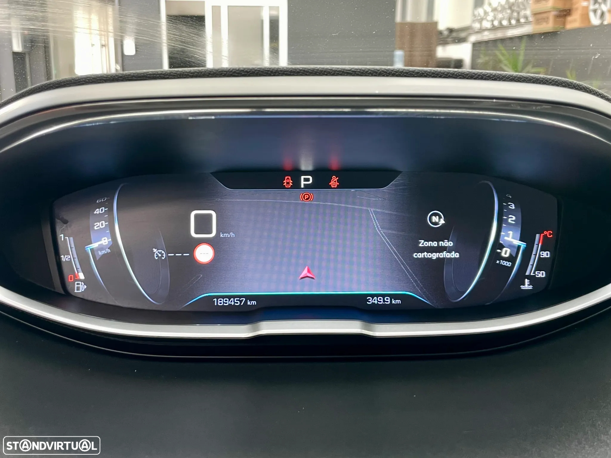Peugeot 5008 1.6 BlueHDi Style EAT6 - 17