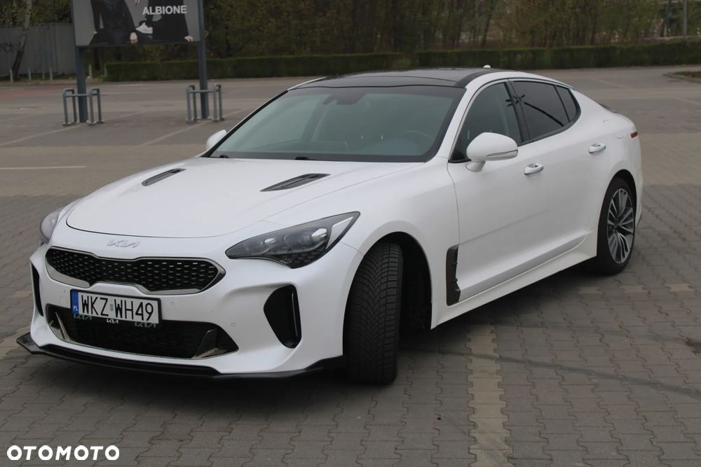 Kia Stinger 2.0 T-GDI GT Line - 1