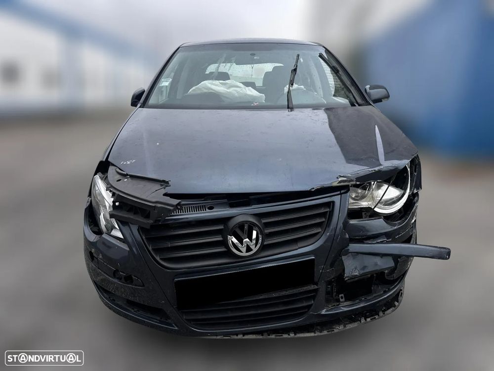VW Polo 1.2i de 2008 para peças - 8