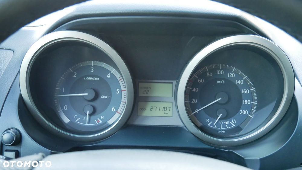 Toyota Land Cruiser LC 3.0 D-4D Luna - 16