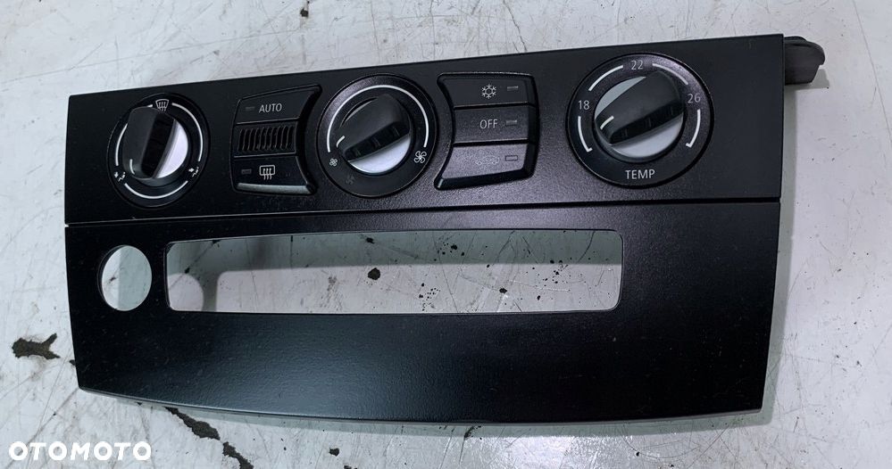PANEL RAMKA KLIMATRONIK BMW E60 E61 LIFT JAK NOWY - 2