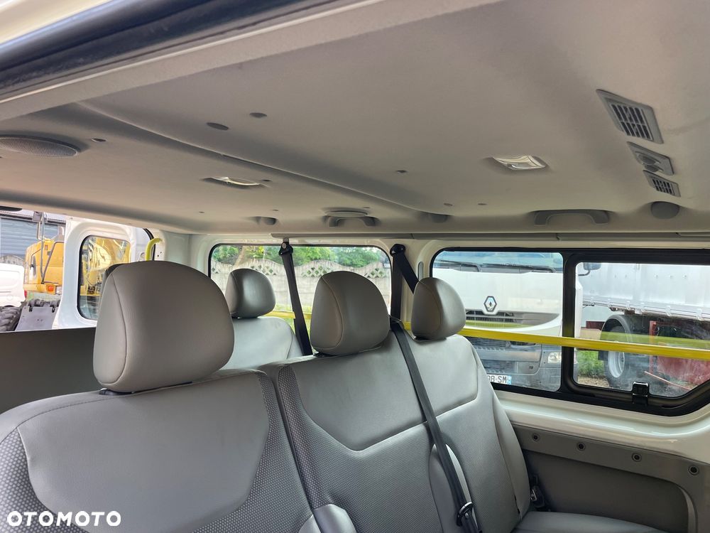 Renault Trafic Passenger Expression - 40