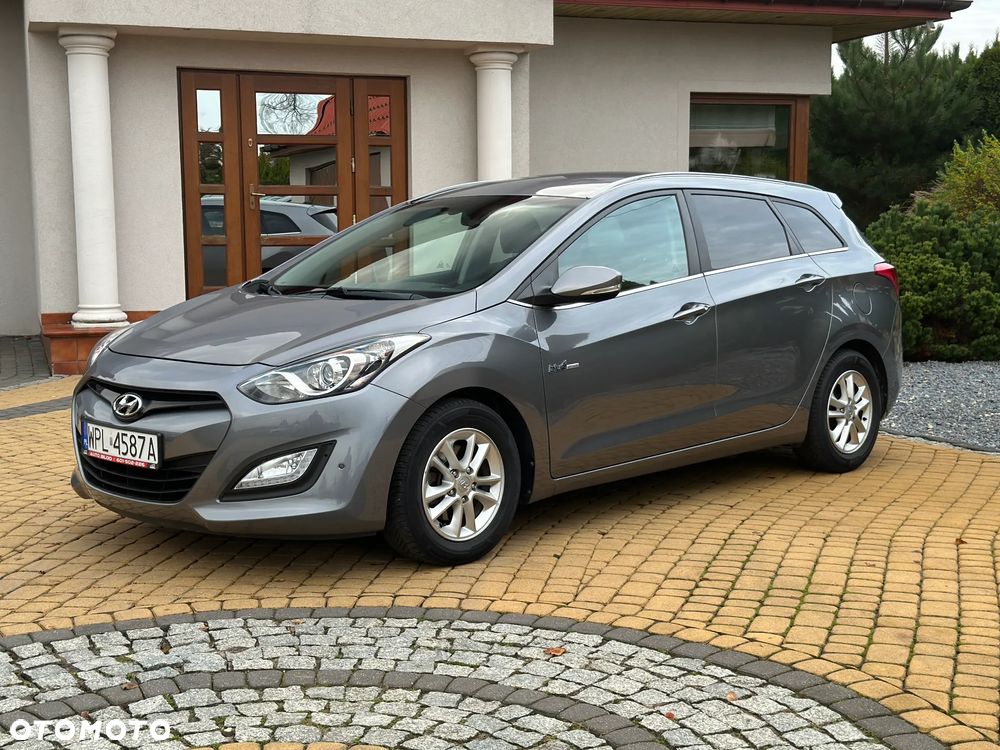 Hyundai i30 1.6 GDI Premium - 10