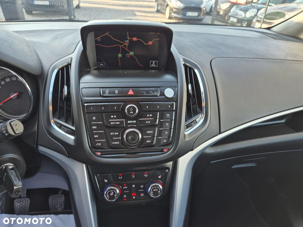 Opel Zafira Tourer 1.4 Turbo Business Innovation - 37