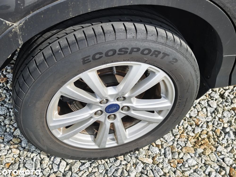 Ford Kuga 1.5 EcoBoost 2x4 Cool & Connect - 14