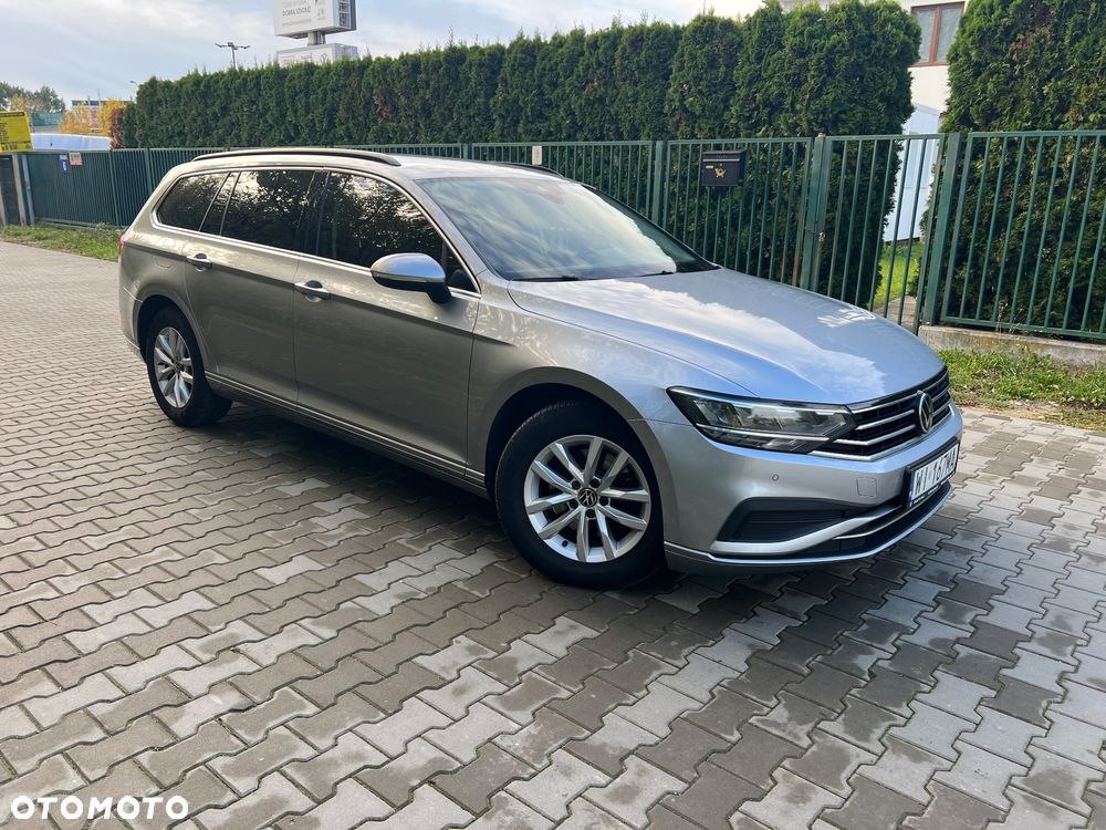 Volkswagen Passat 2.0 TDI EVO Business DSG - 8