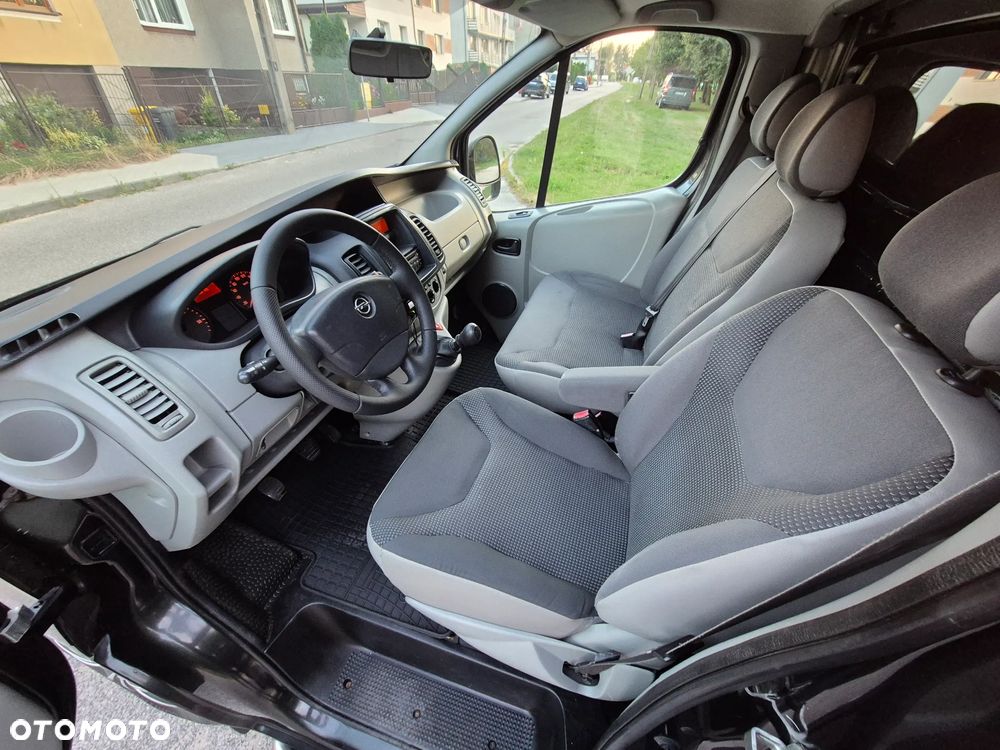 Opel Vivaro - 5