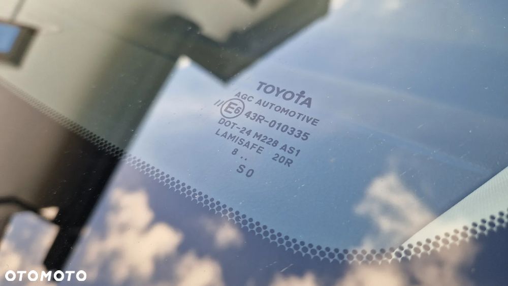 Toyota Corolla 1.6 Classic Plus - 18