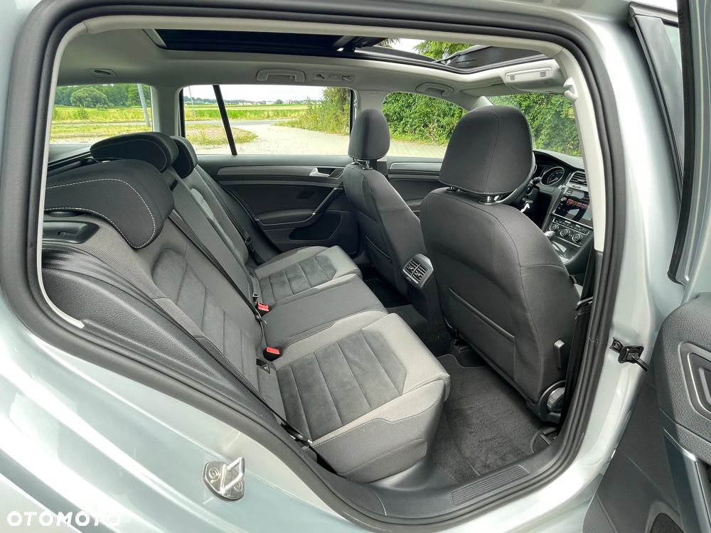 Volkswagen Golf 1.6 TDI (BlueMotion Technology) DSG Comfortline - 21