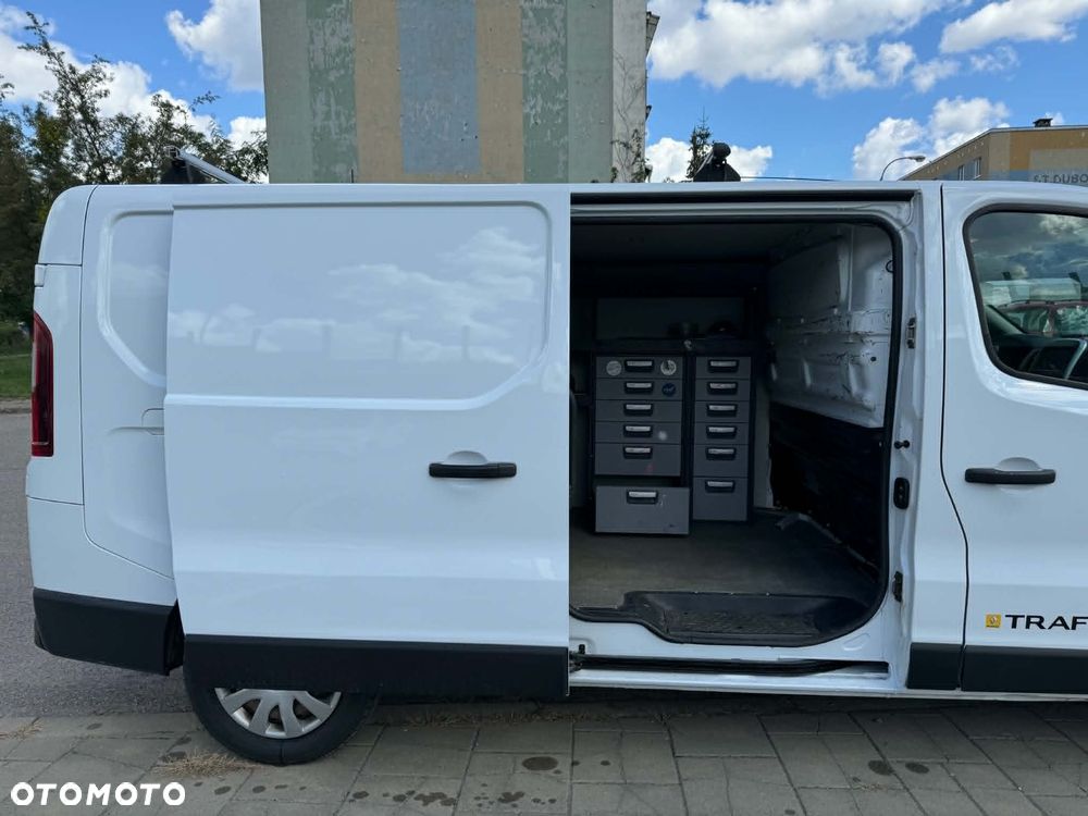 Renault Trafic - 9