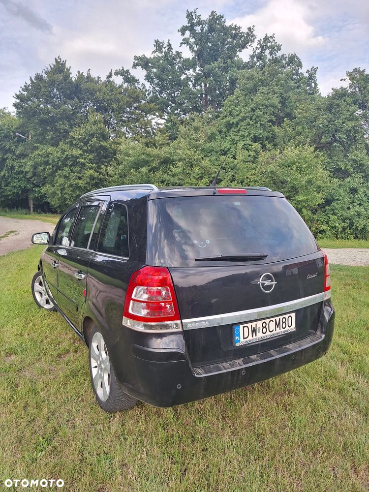 Opel Zafira 1.8 Cosmo - 4