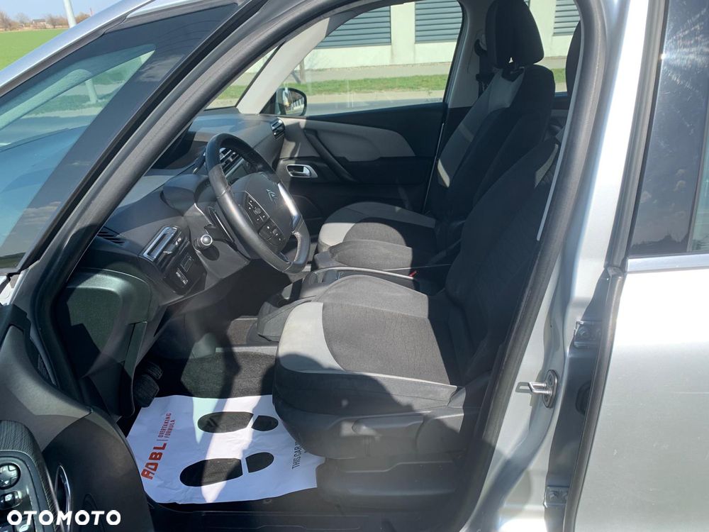 Citroën C4 Picasso 1.6 e-HDi Seduction ETG6 - 16