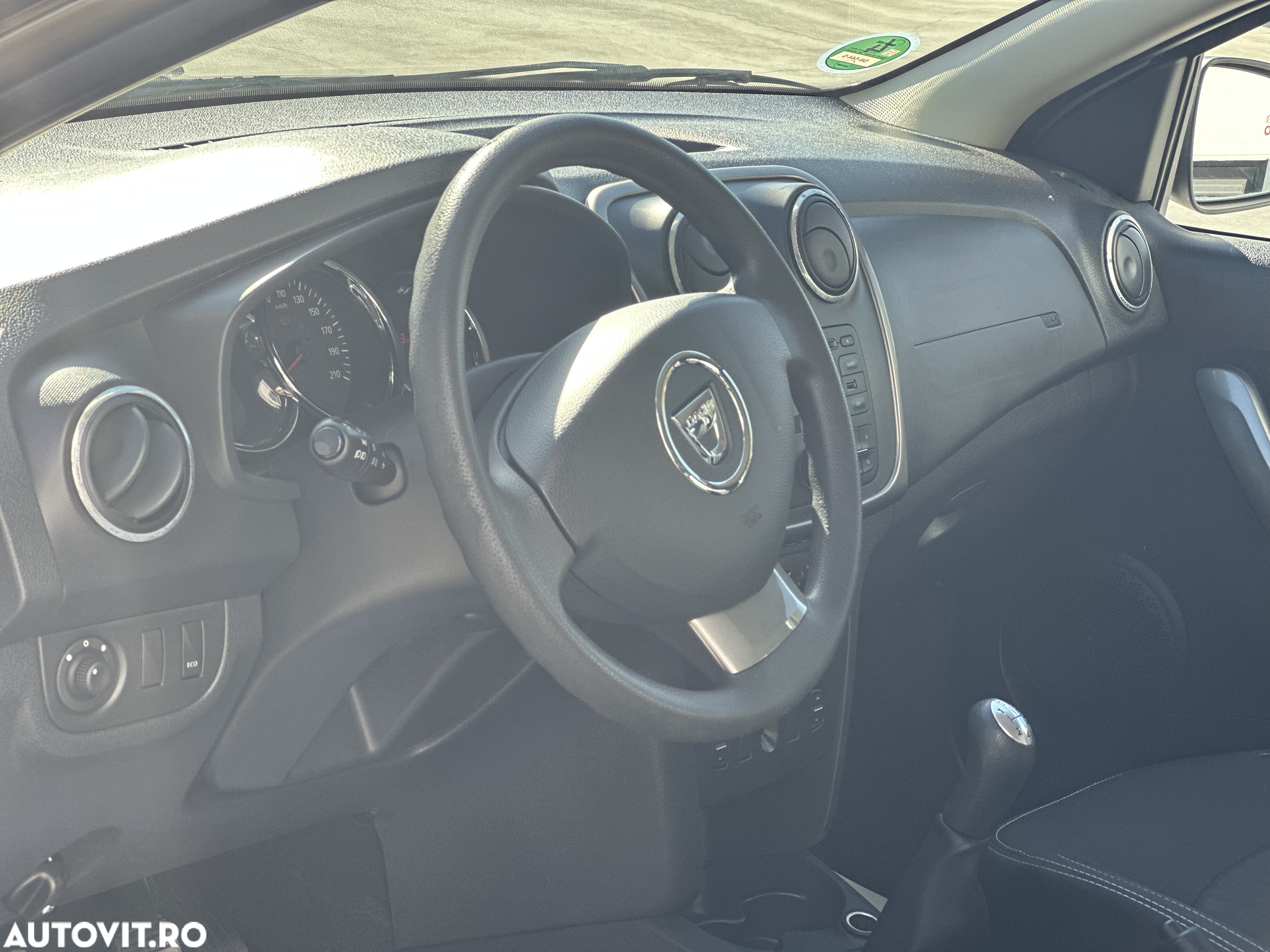 Dacia Logan MCV 0.9 Laureate - 6
