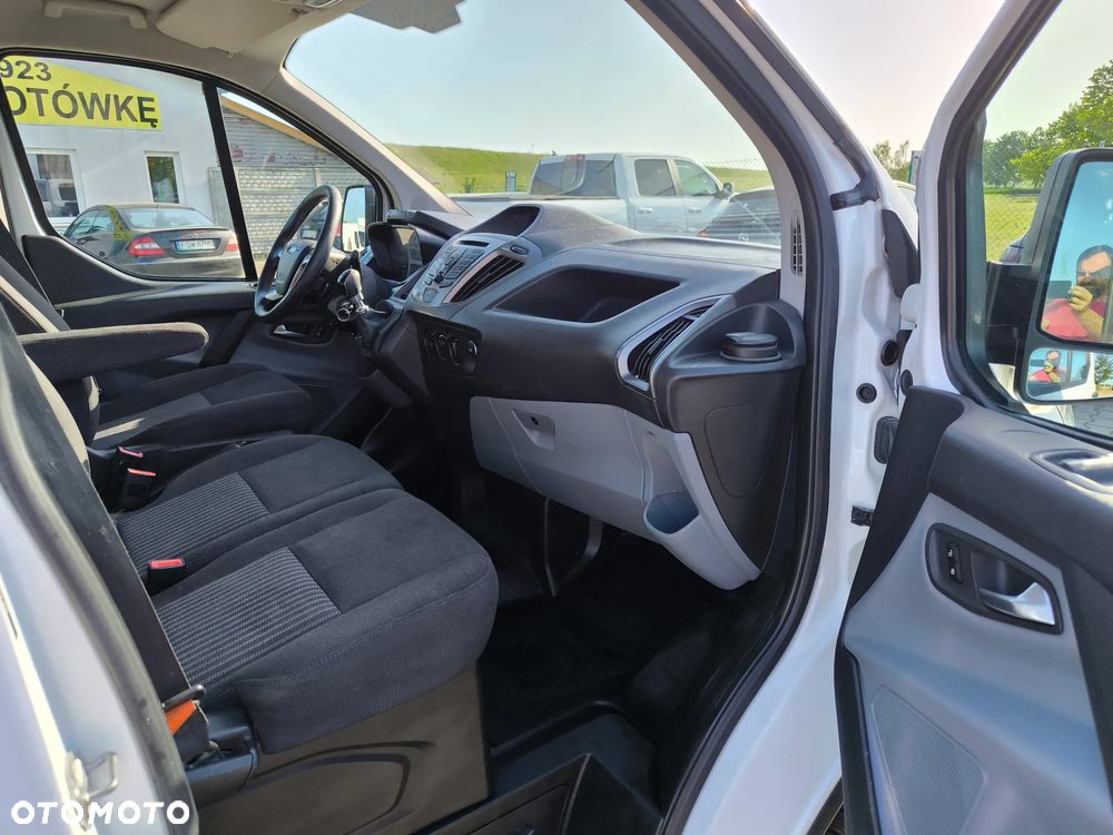 Ford Transit Custom - 11