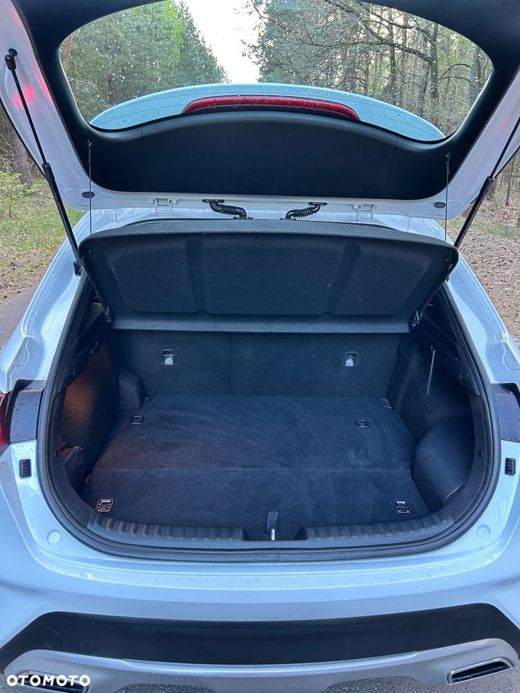 Kia XCeed - 25
