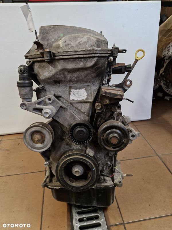 toyota avensis t25 1.6 vvti silnik słupek 3zz - 4