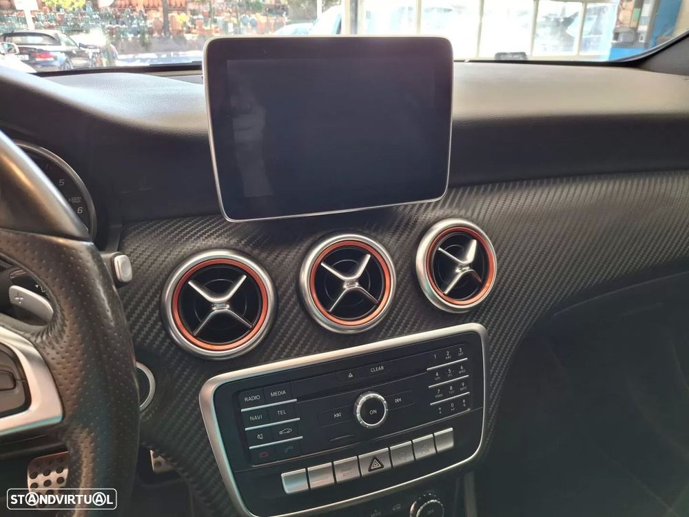 Mercedes-Benz A 180 d AMG Line Aut. - 16