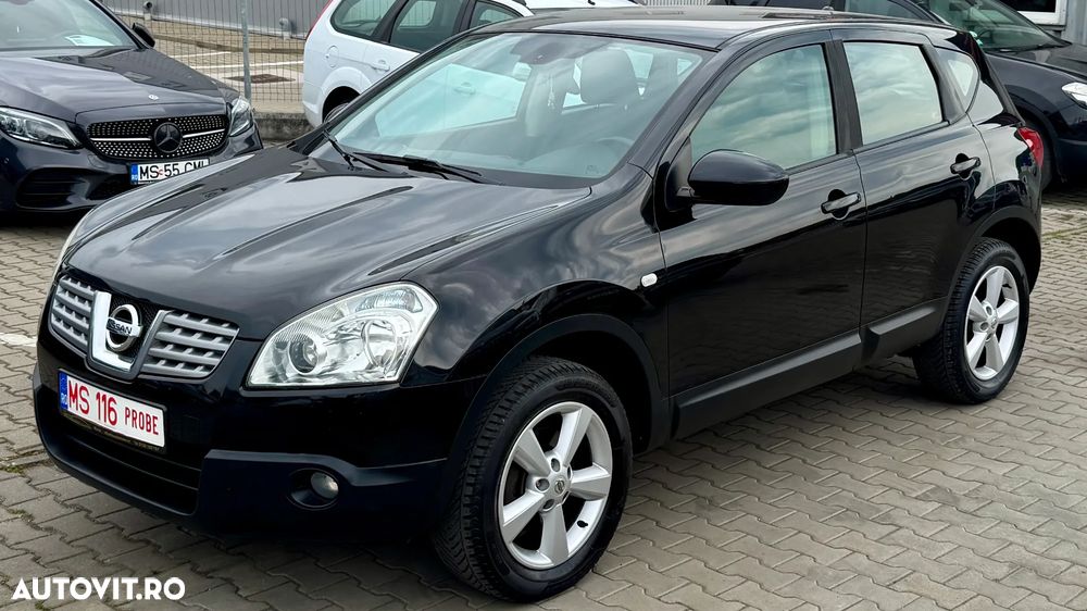 Nissan Qashqai - 1