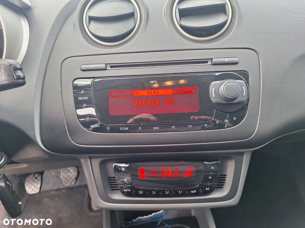 Seat Ibiza 1.4 16V Reference - 11