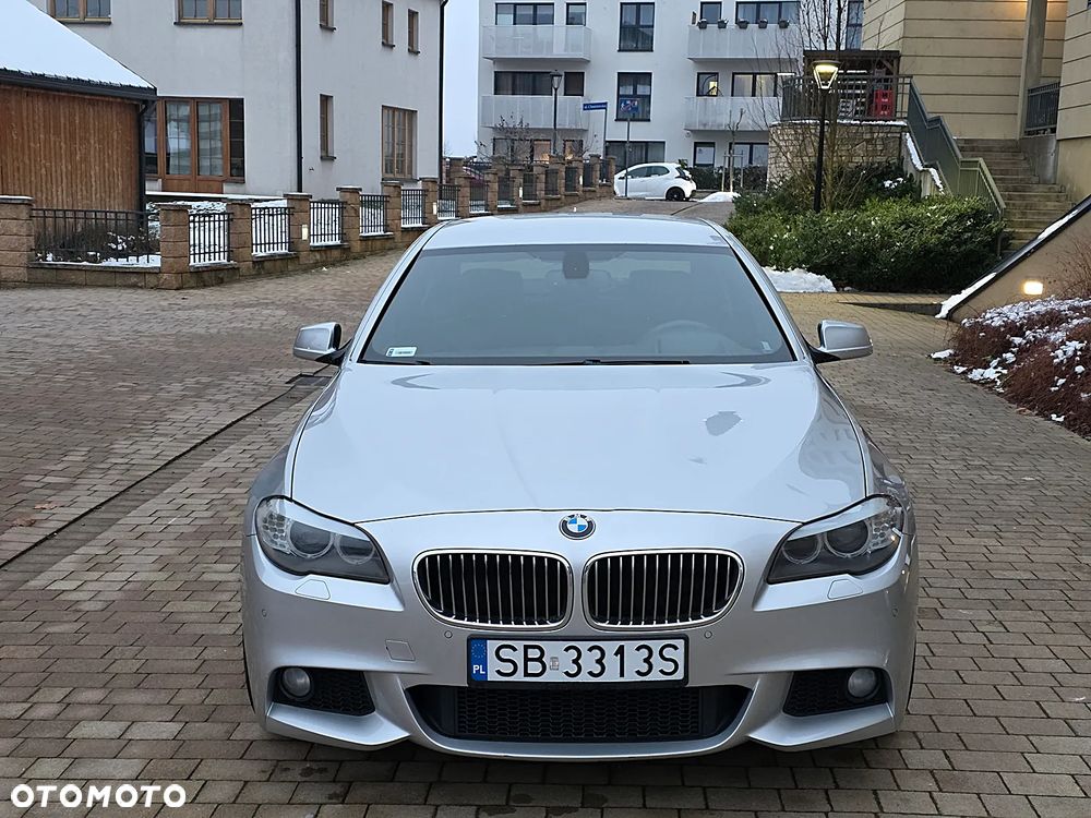 BMW Seria 5 525d xDrive - 19