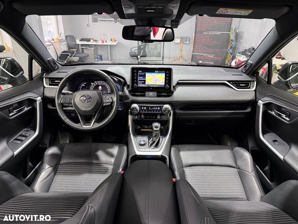 Toyota RAV4 2.5 4x4 Black Edition - 6