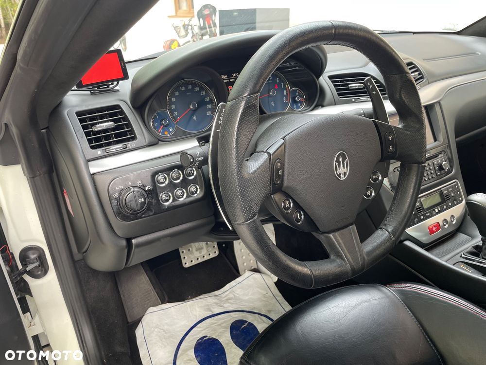Maserati GranTurismo Sport - 13
