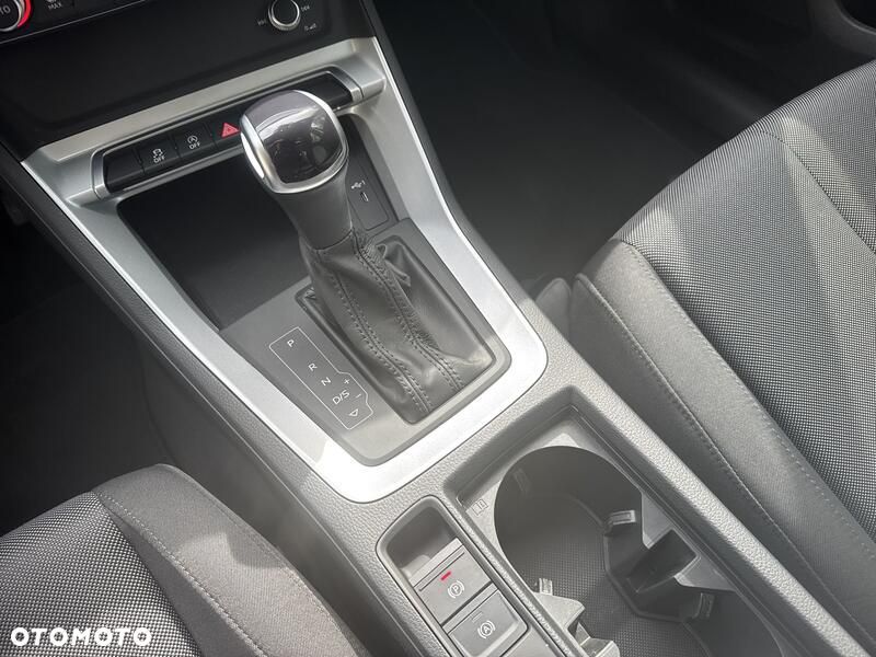 Audi Q3 35 TFSI mHEV S tronic - 14