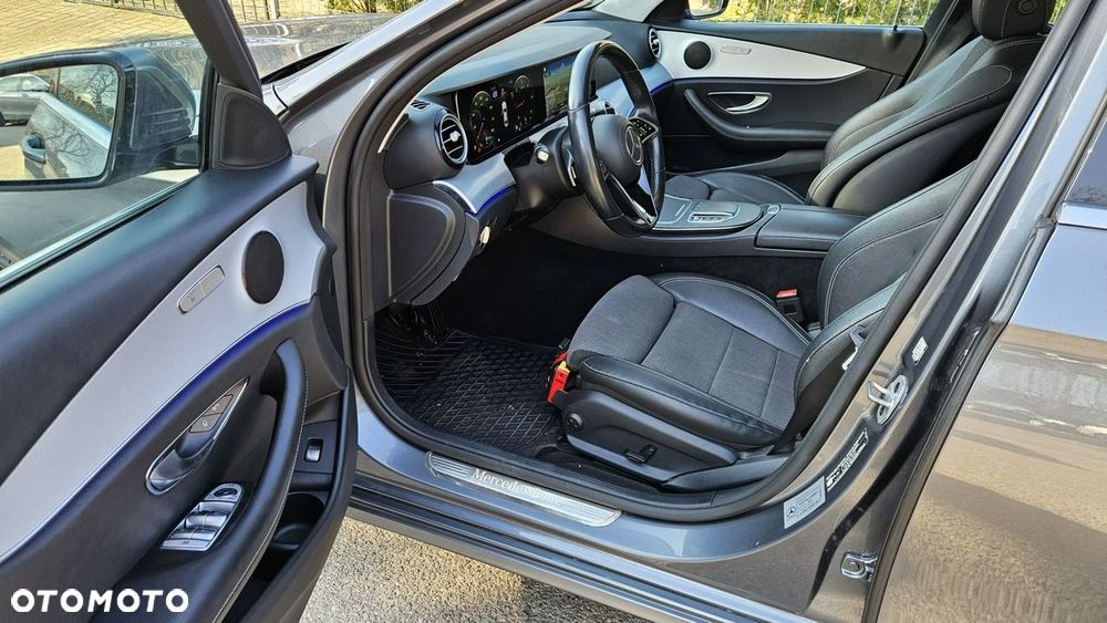 Mercedes-Benz Klasa E 200 d 9G-TRONIC Night Edition - 15