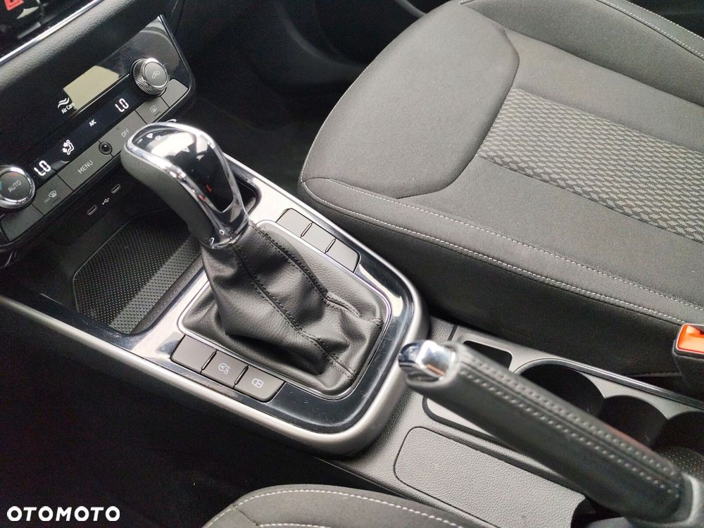 Skoda Fabia 1.0 TSI Style DSG - 22