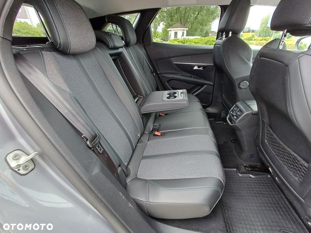 Peugeot 3008 - 32