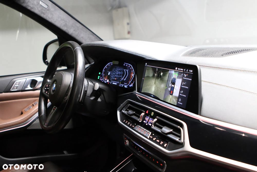 BMW X7 xDrive40i sport - 31