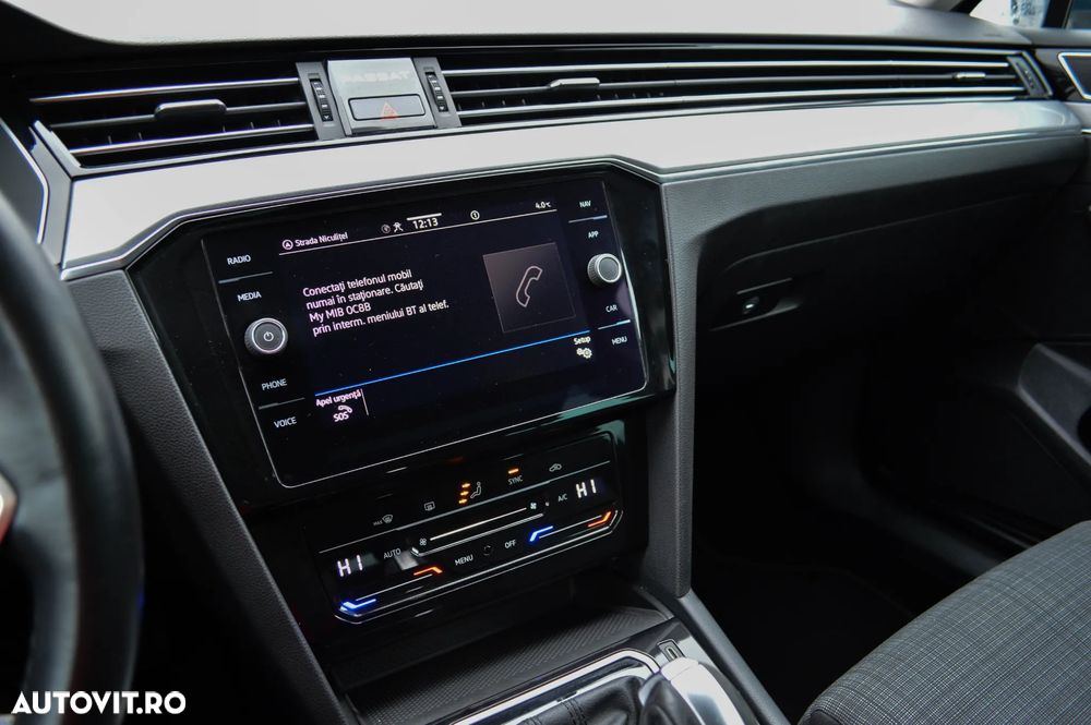 Volkswagen Passat 2.0 TDI SCR DSG Comfortline - 9