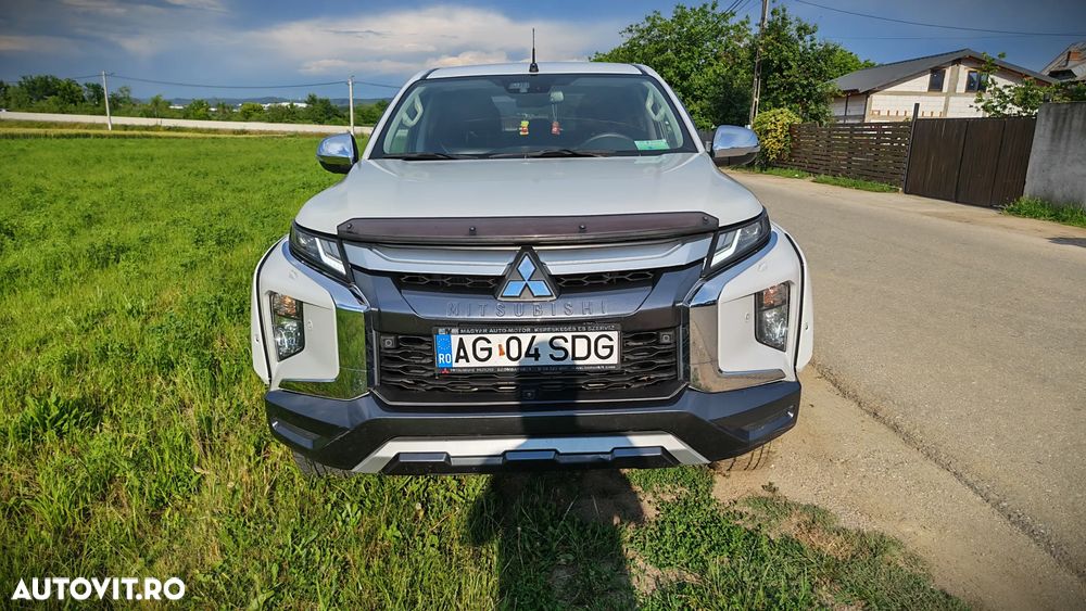 Mitsubishi L200 Double Cab 2.2 DI-D A/T Intense - 1