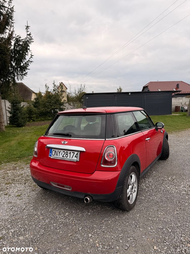 MINI ONE D - 5