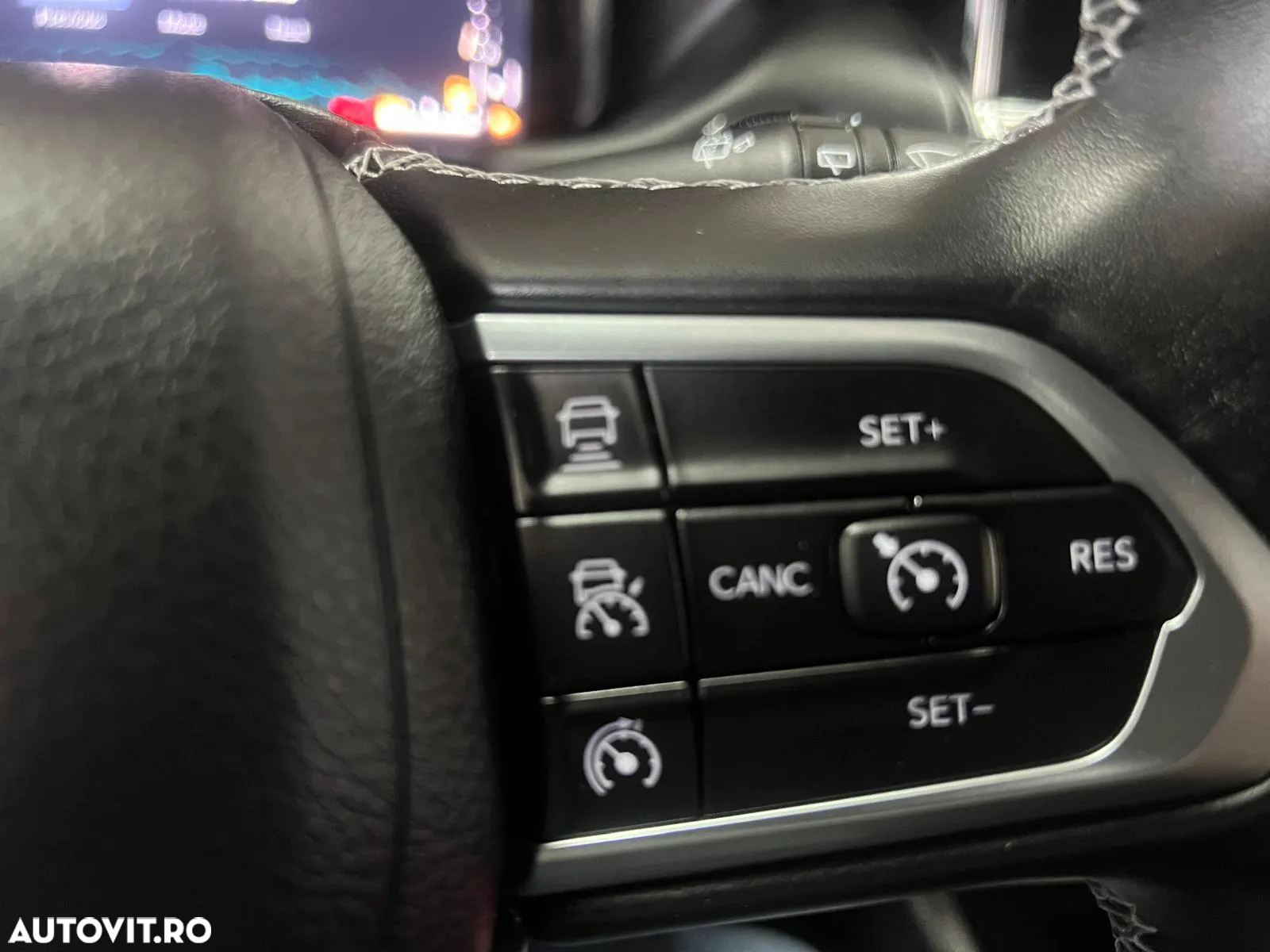Jeep Compass 1.3 T4 4xe PLUG-IN HYBRID Automatik S - 37