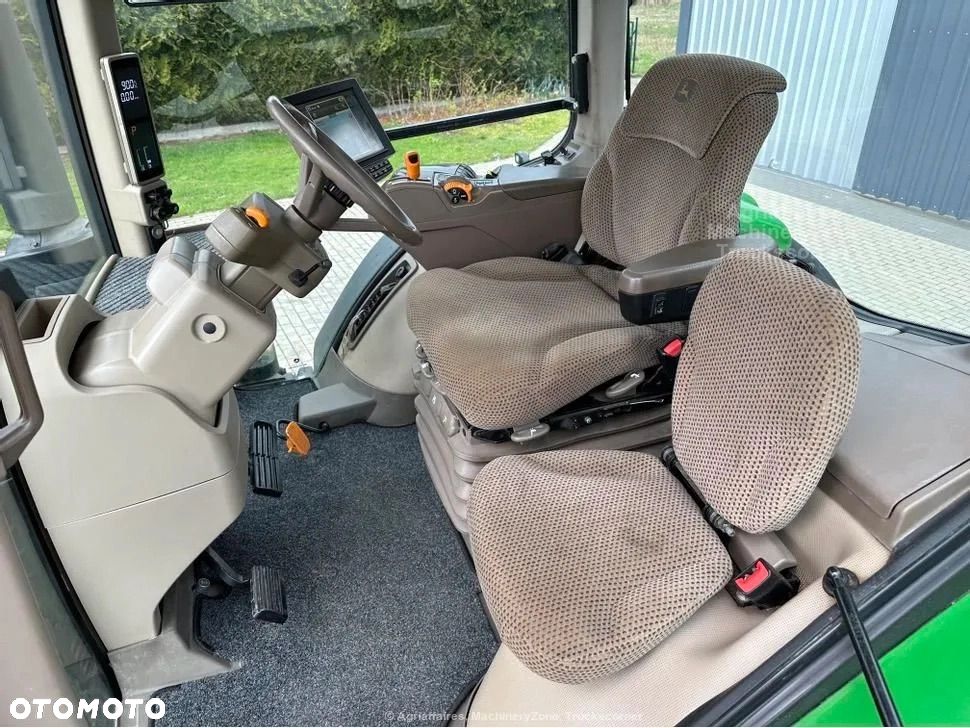 John Deere 8345R - 13