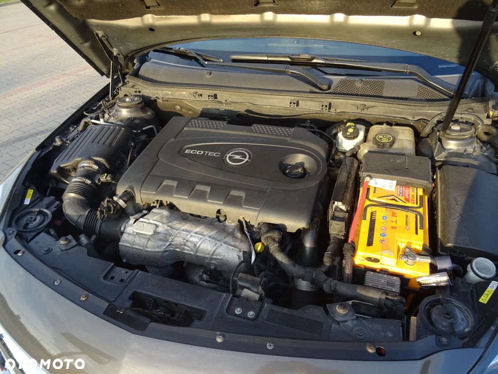 Opel Insignia 2.0 CDTI - 32