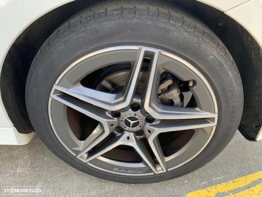 Mercedes-Benz A 180 d AMG Line Aut. - 17