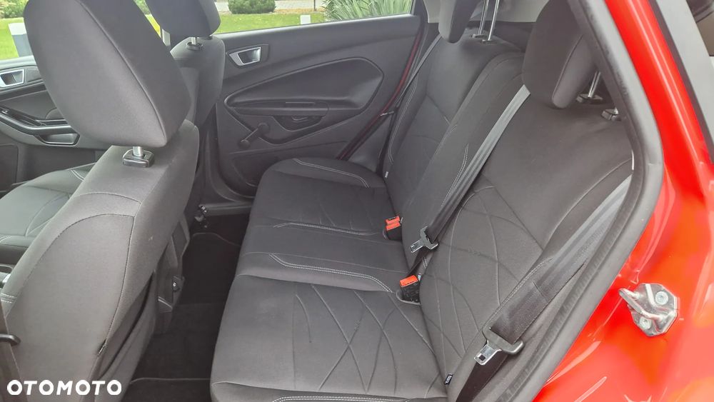 Ford Fiesta ver-1-0-ecoboost-s-s-titanium - 28