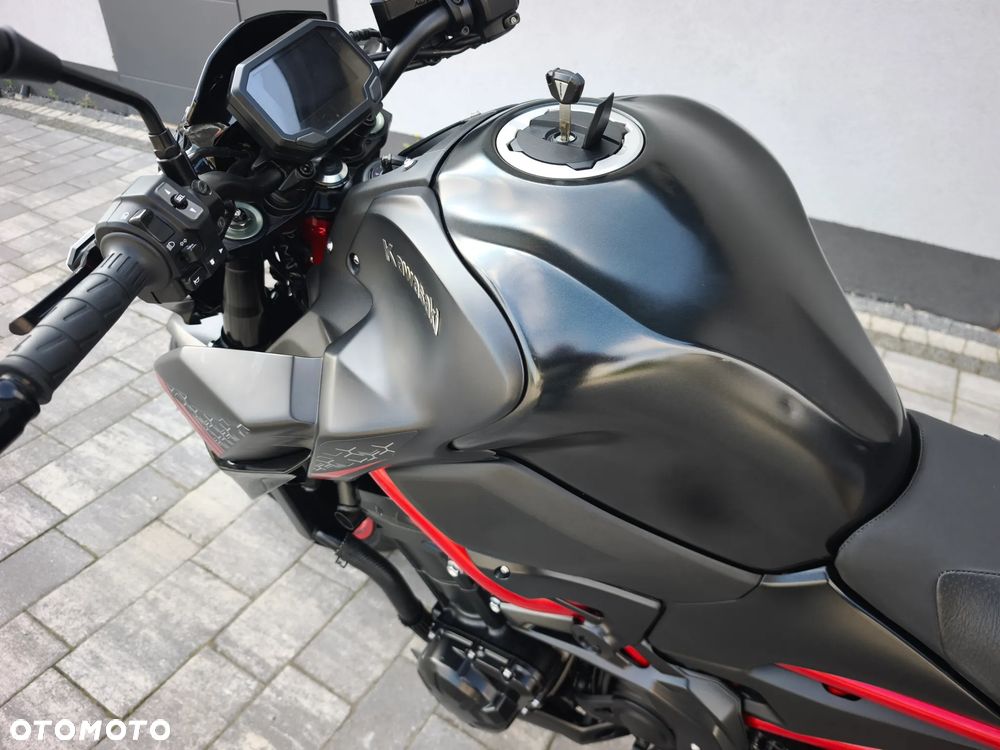 Kawasaki Z 900 - 9