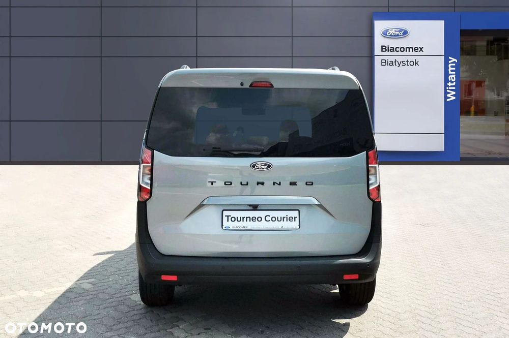 Ford Tourneo Courier 1.0 EcoBoost Titanium - 6