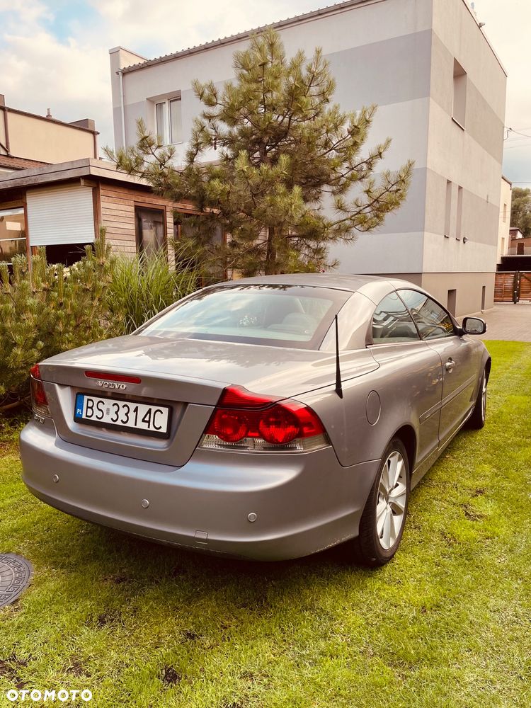 Volvo C70 2.0D Summum - 3