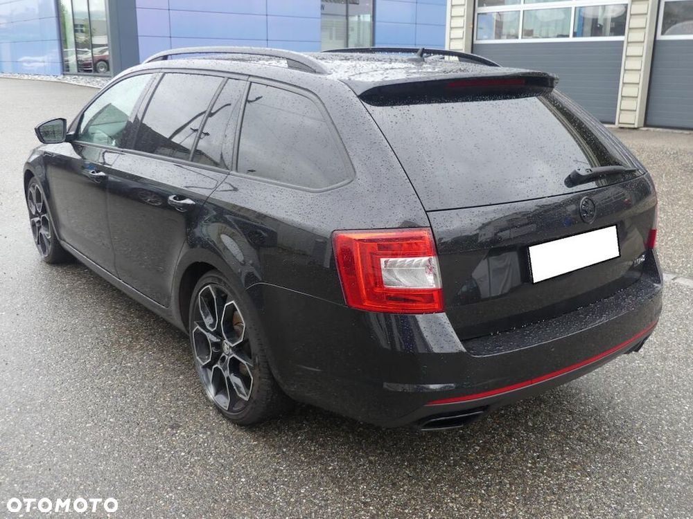 Skoda Octavia 2.0 TSI DSG RS 230 - 3