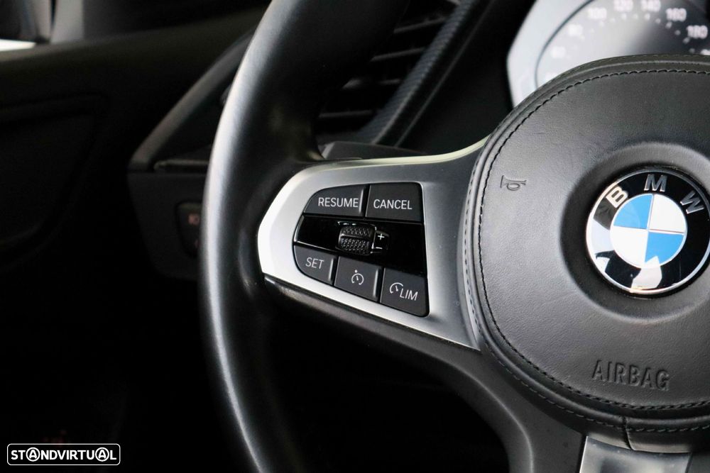 BMW 116 d Pack Desportivo M - 16