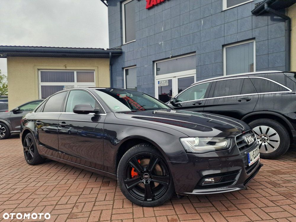 Audi A4 Limousine 1.8 TFSI Ambiente - 8