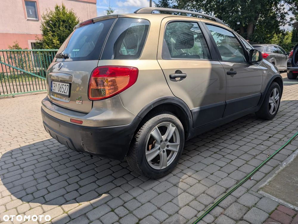 Fiat Sedici 1.6 16V 4x2 Dynamic Plus - 5